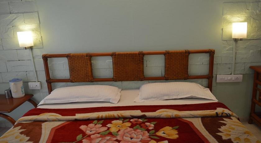Hotel Rahil International Mahābaleshwar Dış mekan fotoğraf